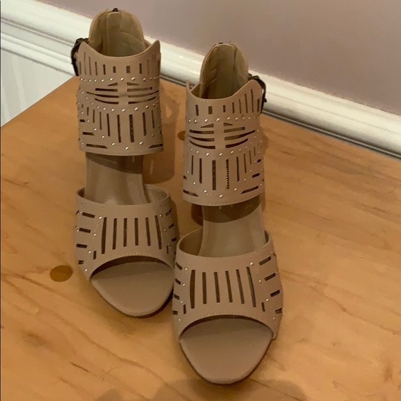 Sandler - Picture 2 of 3